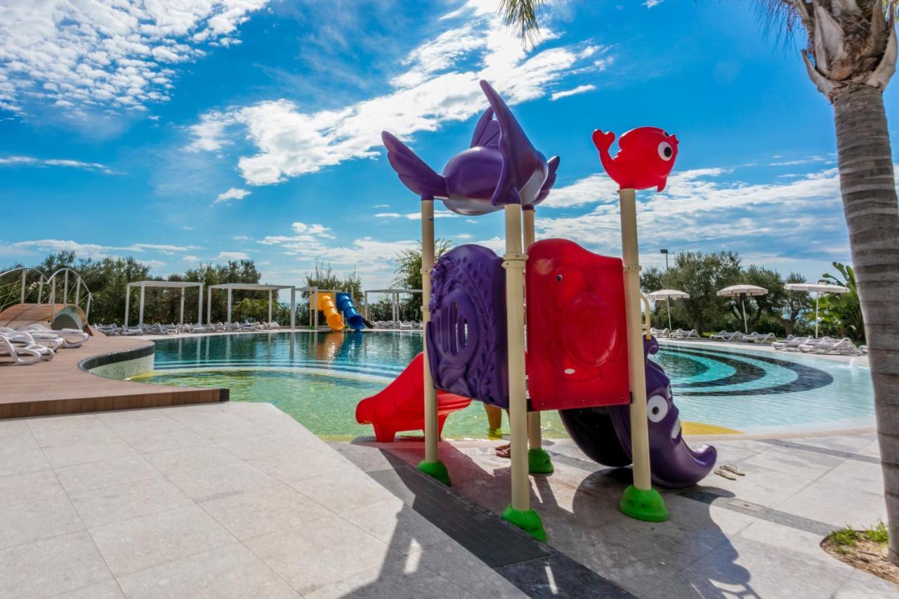 Villaggio Baia Del Monaco Manfredonia Buitenkant foto
