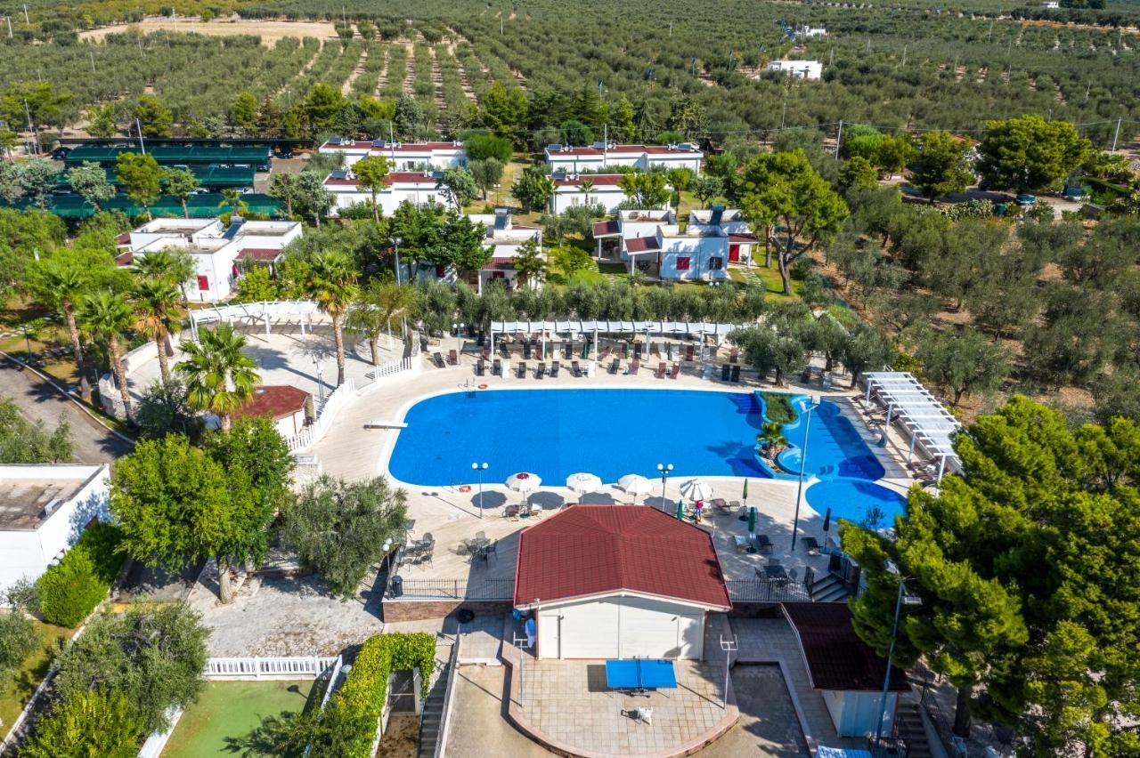 Villaggio Baia Del Monaco Manfredonia Buitenkant foto