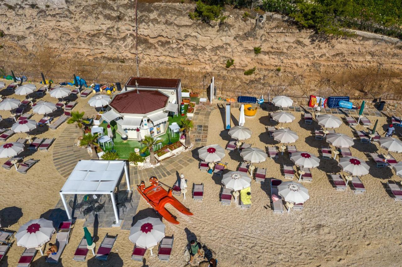 Villaggio Baia Del Monaco Manfredonia Buitenkant foto