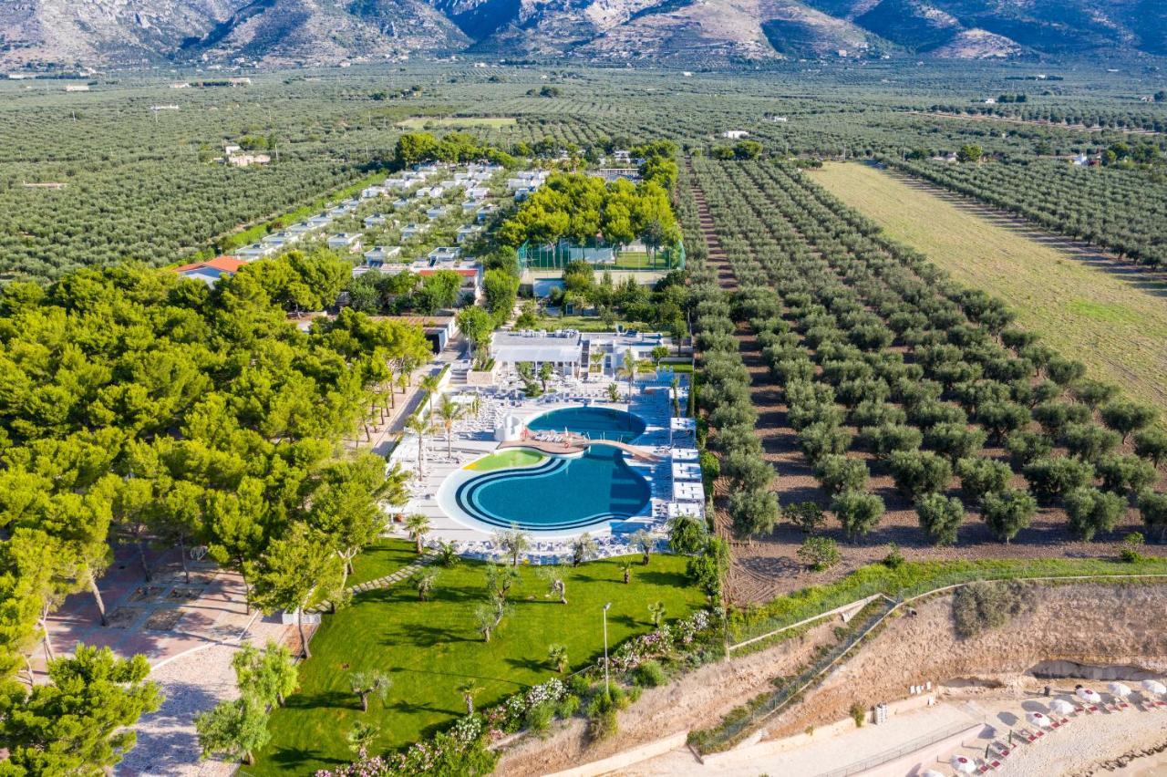 Villaggio Baia Del Monaco Manfredonia Buitenkant foto