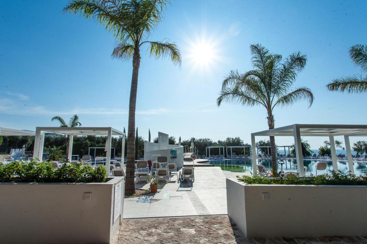 Villaggio Baia Del Monaco Manfredonia Buitenkant foto